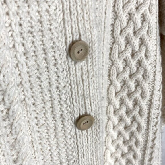 Vintage Oversized Ecru Cable Knit Button Front Cardigan M - Picture 4 of 13